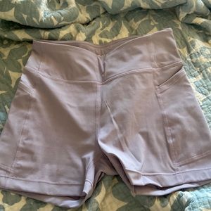 OUTDOOR VOICES ZOOM BIKER SHORTS 5in